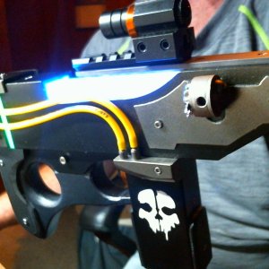 Media '4 watt laser uzi for sale $400' in category 'Example category'