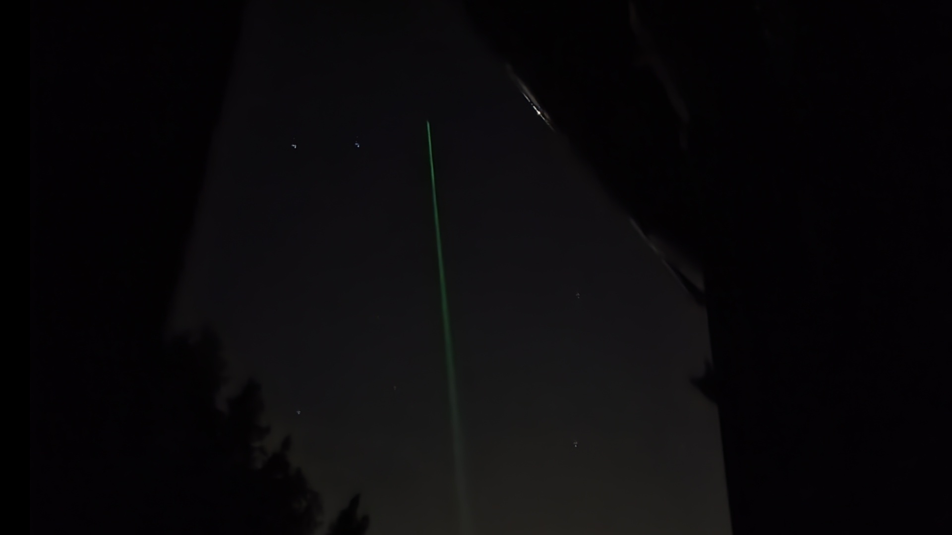 Green laser beam