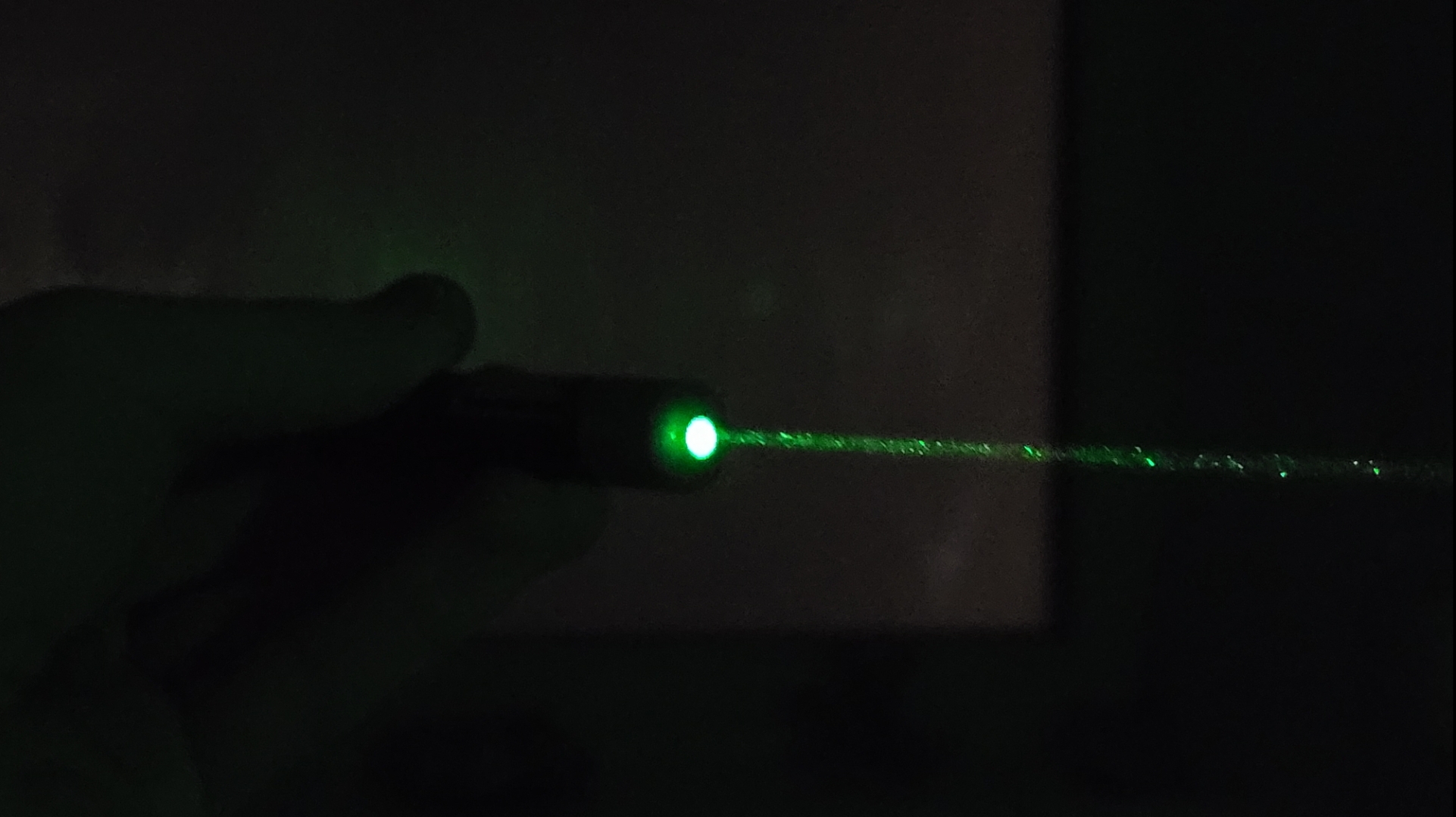 Green laser beam Laser Pointer Forums Discuss Laser Pointers High